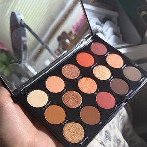 Neutral & Warm Eyeshadow Palette - Multi-Shade Women Makeup